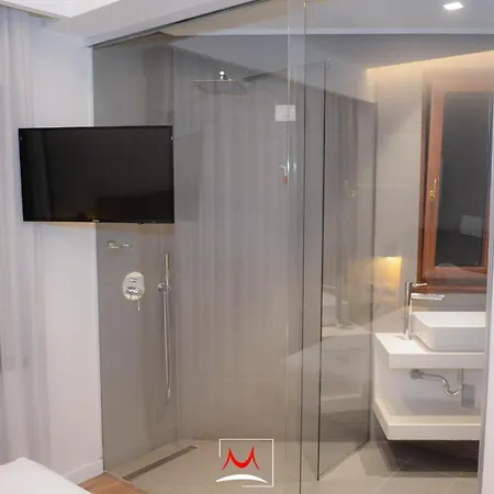 Theatro- Center Tirana