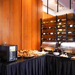 Theatro- Center Hotel 4*