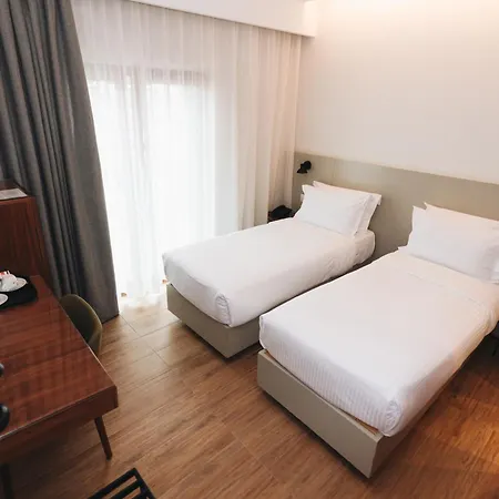Hotel Theatro- Center 4*