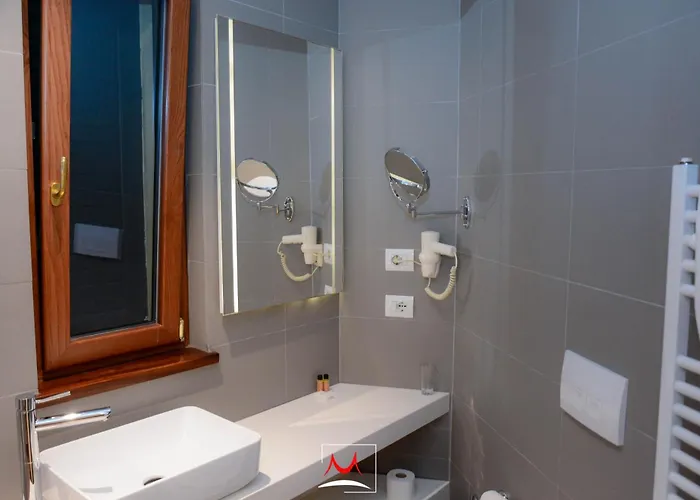 Hotel Theatro- Center 4*