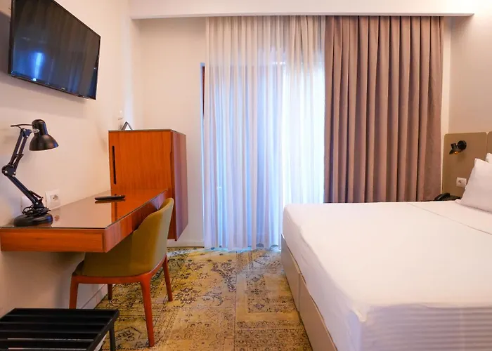 Hotel Theatro- Center Tirana