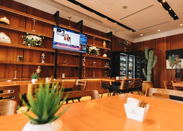 Theatro- Center Отель