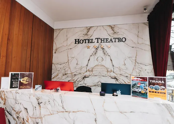 Отель Theatro- Center