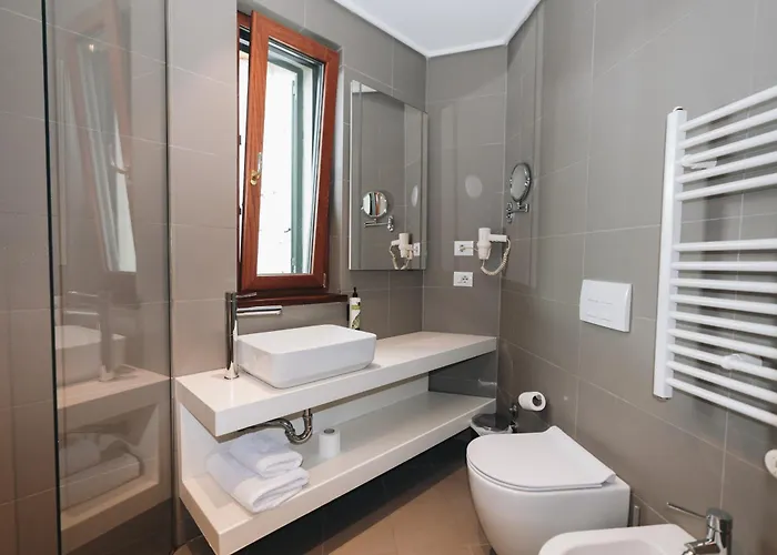 Theatro- Center Отель 4*